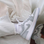 Air Jordan 1 Low 'Wolf Grey Aluminium'
