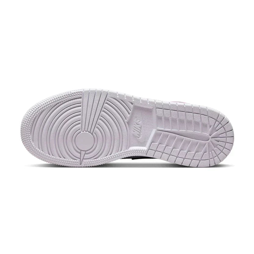 Air Jordan 1 Mid 'Barely Grape'