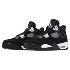 Air Jordan 4 'White Thunder'